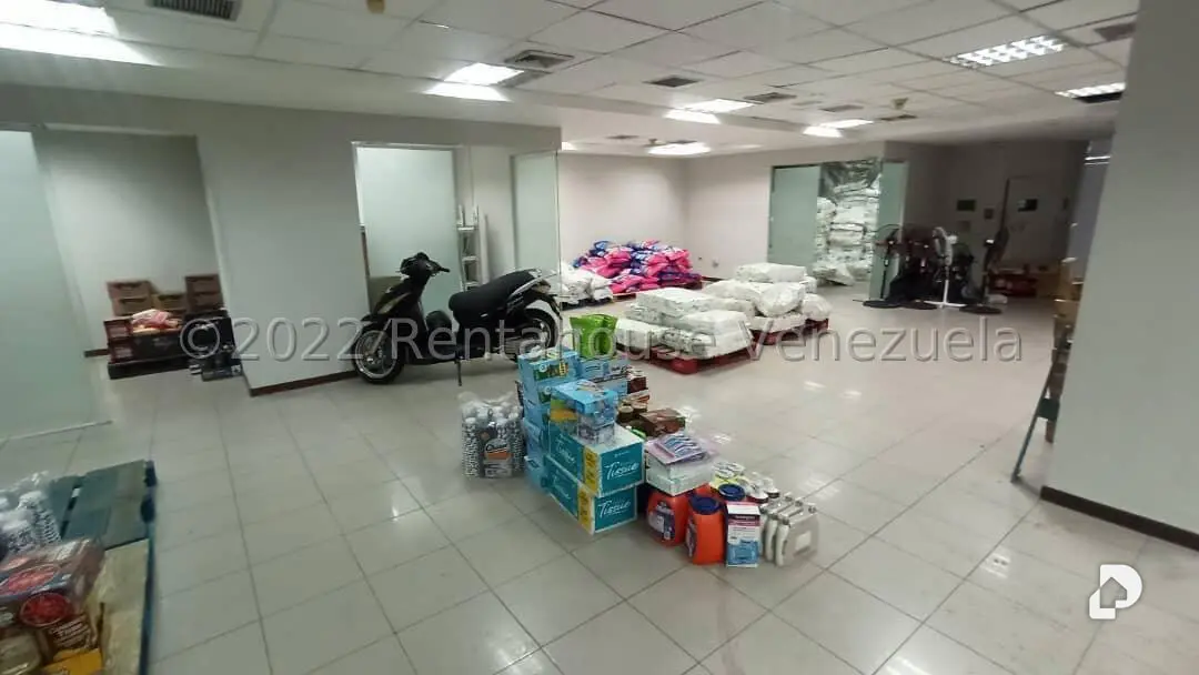 Local comercial en Santa Rosa de Lima, Caracas – 9