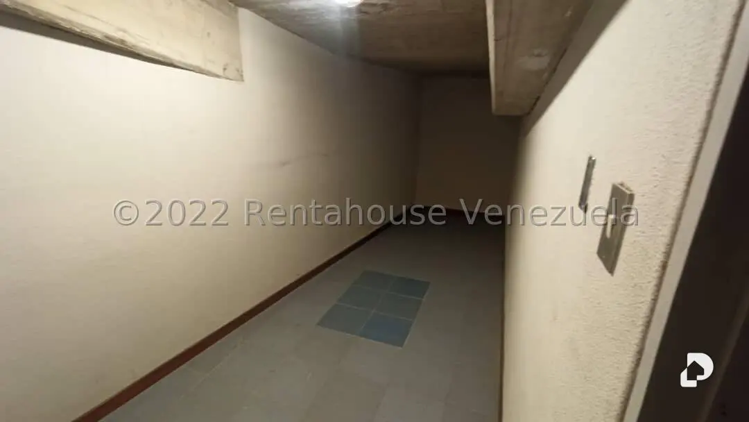 Local comercial en Santa Rosa de Lima, Caracas – 16