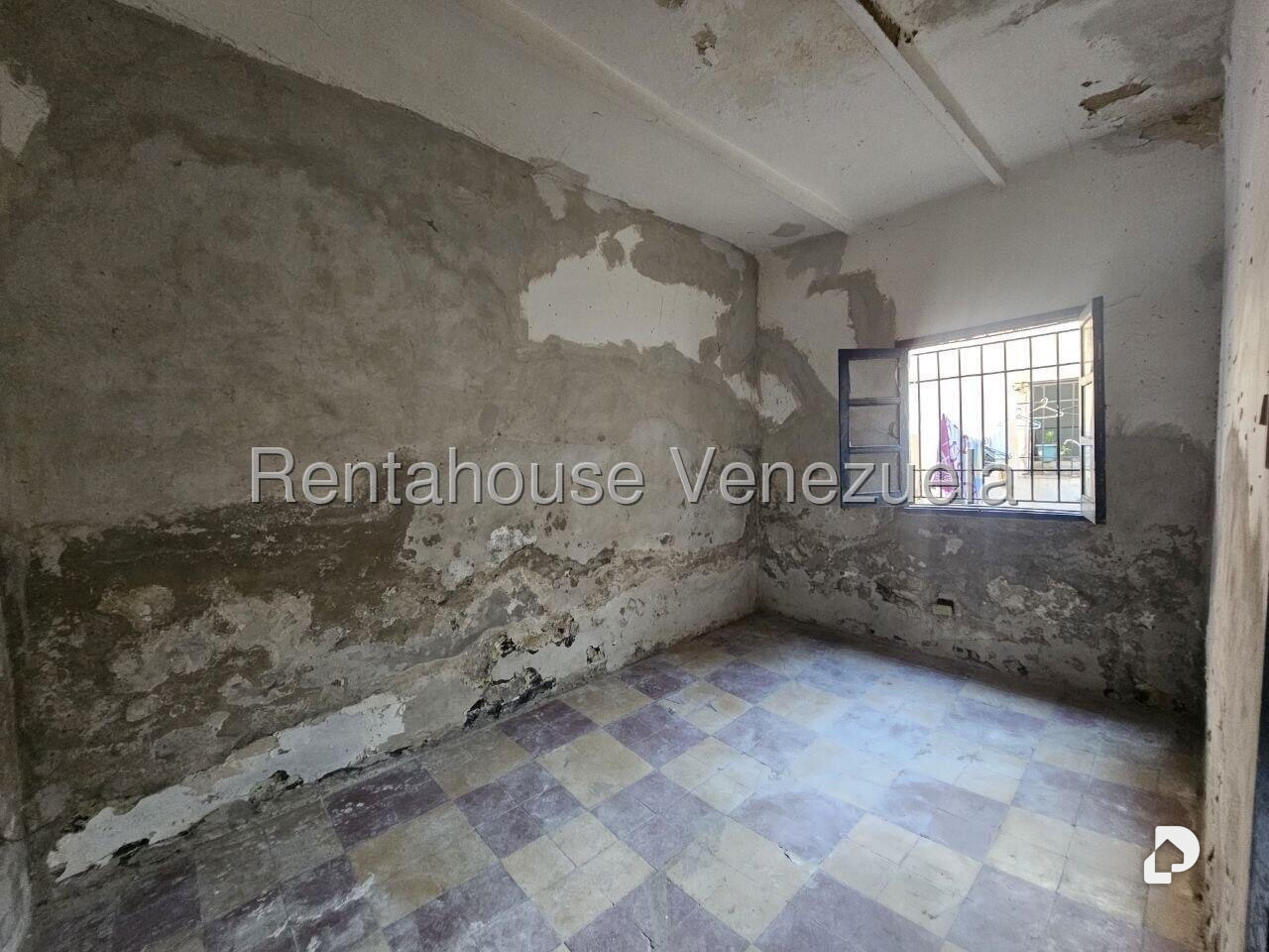 Casa en El Paraíso, Caracas – 7