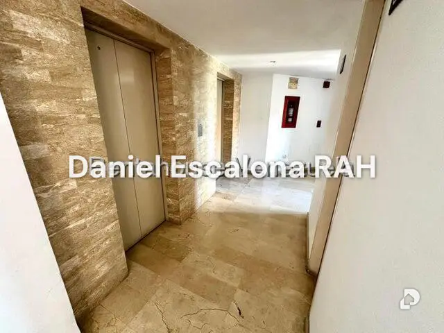 Apartamento en El Rosal, Caracas – 2