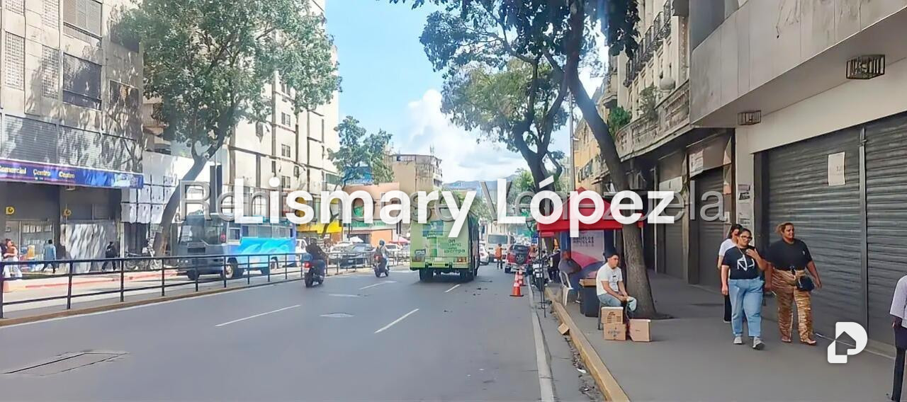 Commercial space in Parque Central, Caracas – 11