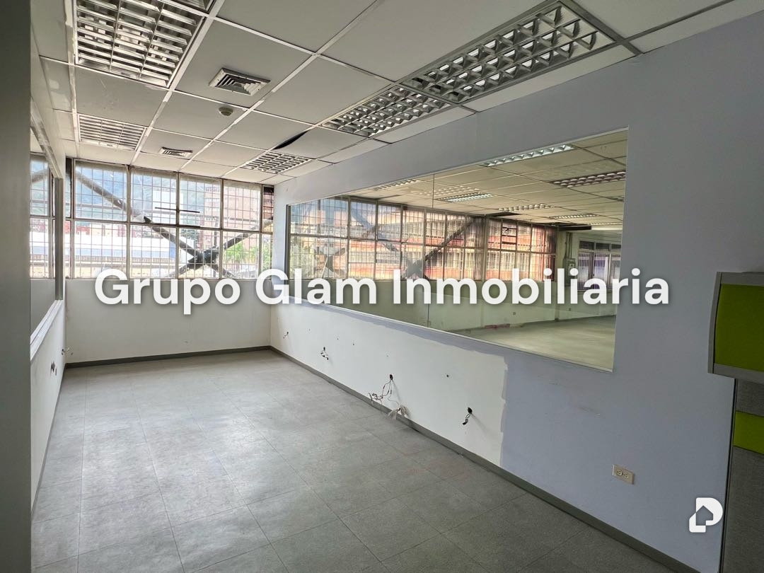Galpón en Boleíta Sur, Caracas – 44
