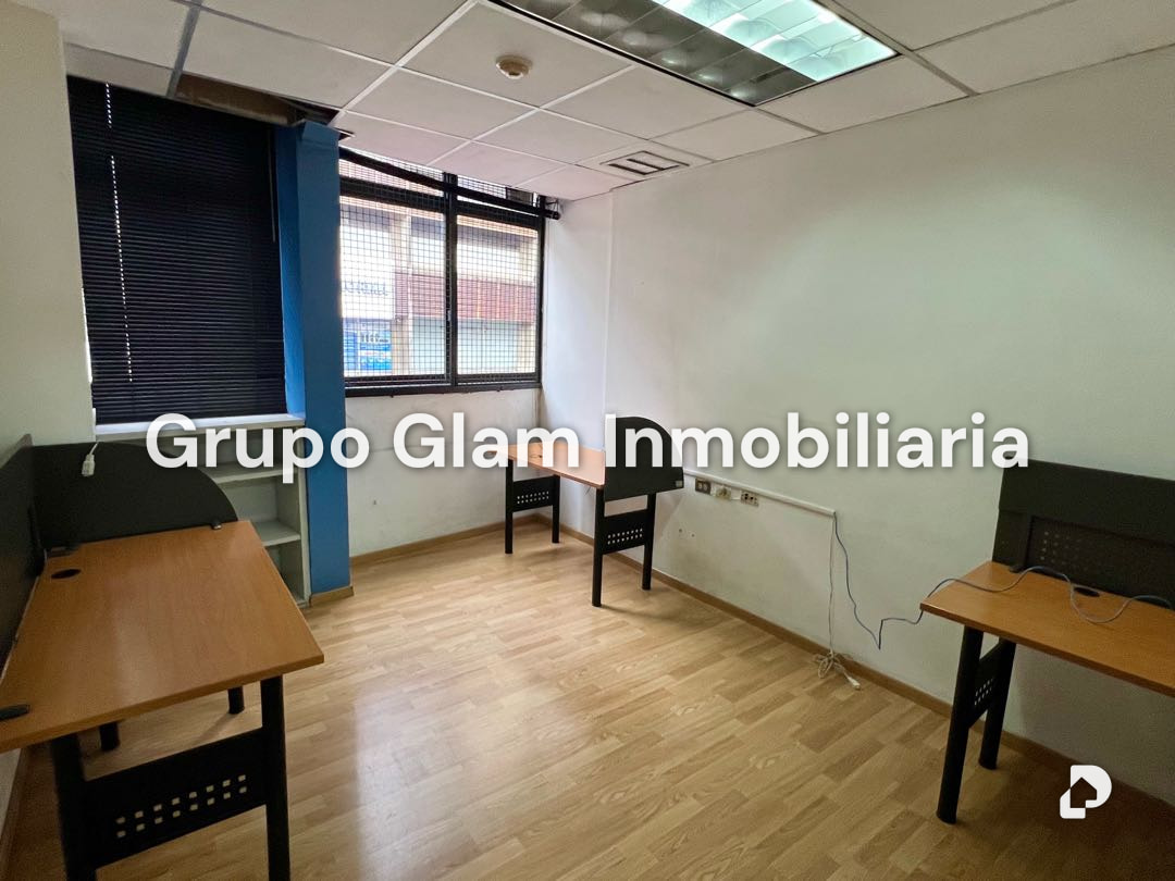 Galpón en Boleíta Sur, Caracas – 24