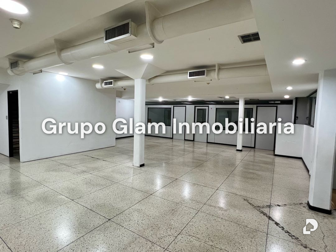 Galpón en Boleíta Sur, Caracas – 17