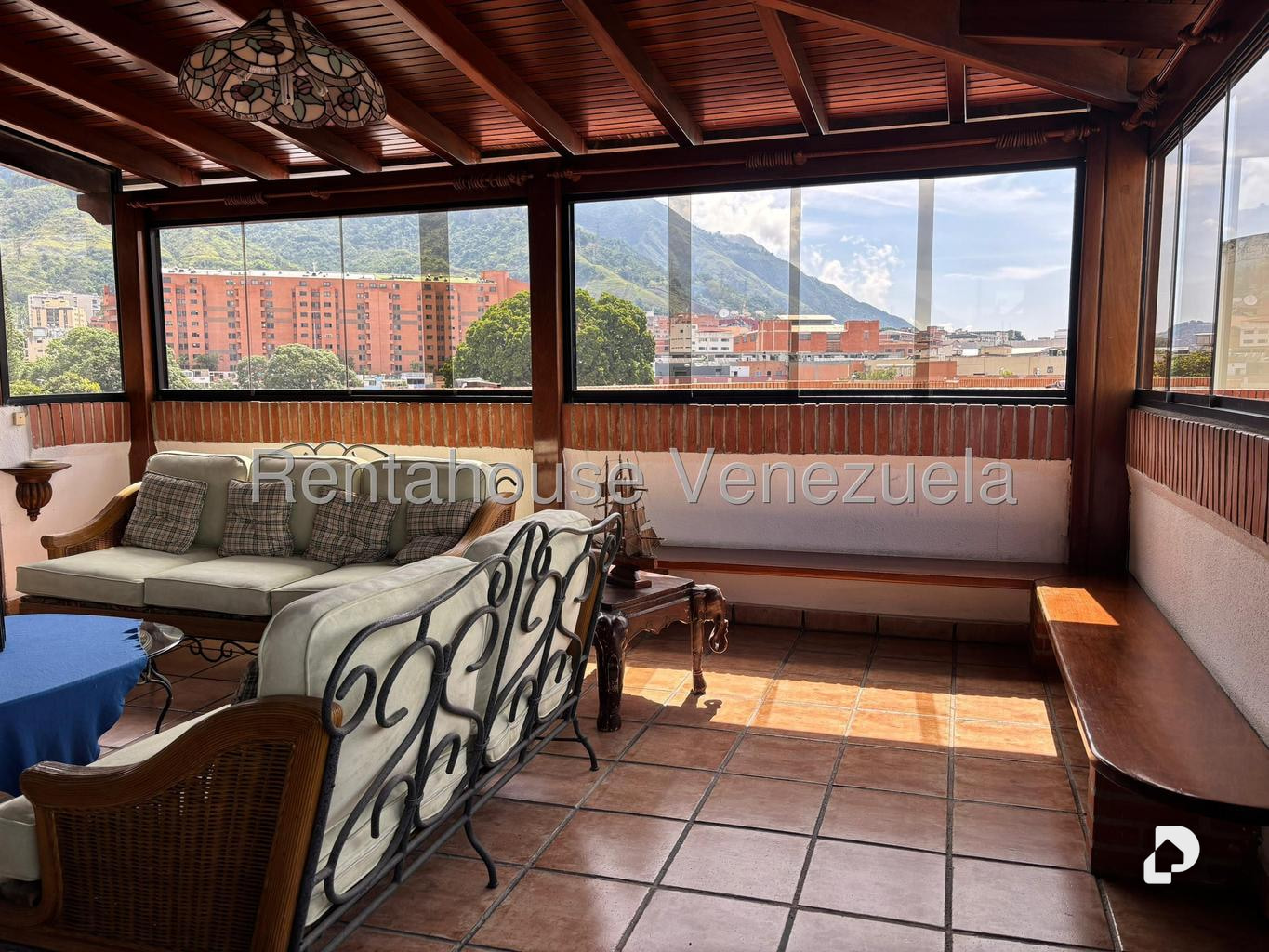 Apartamento en Los Chorros, Caracas – 22
