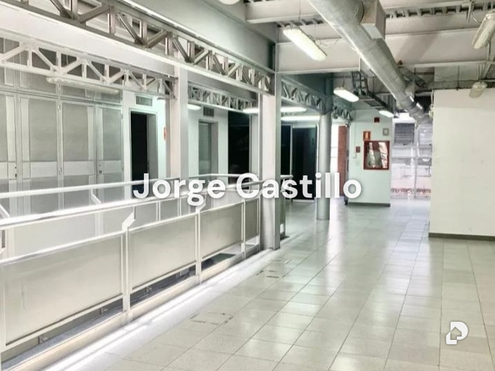 Edificio en Sabana Grande, Caracas – 12