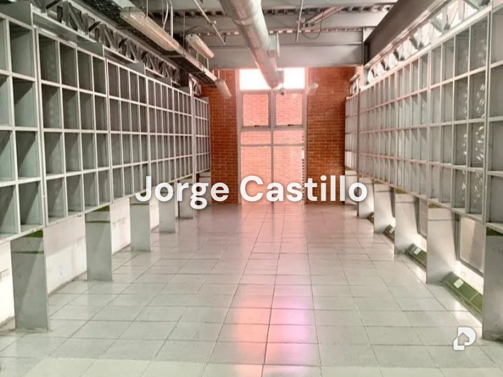 Edificio en Sabana Grande, Caracas – 13