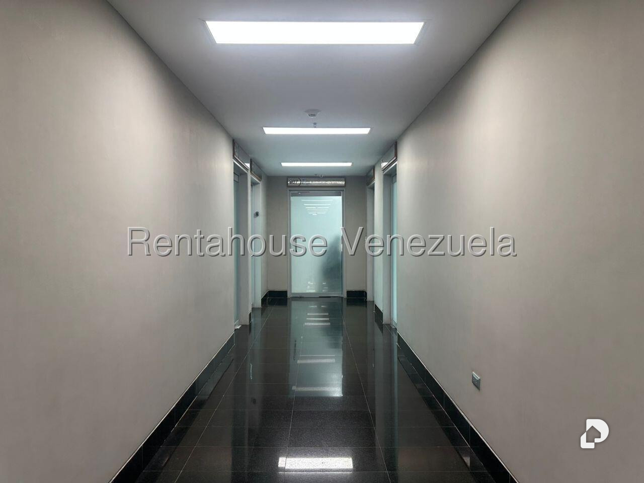 Oficina en Las Mercedes, Caracas