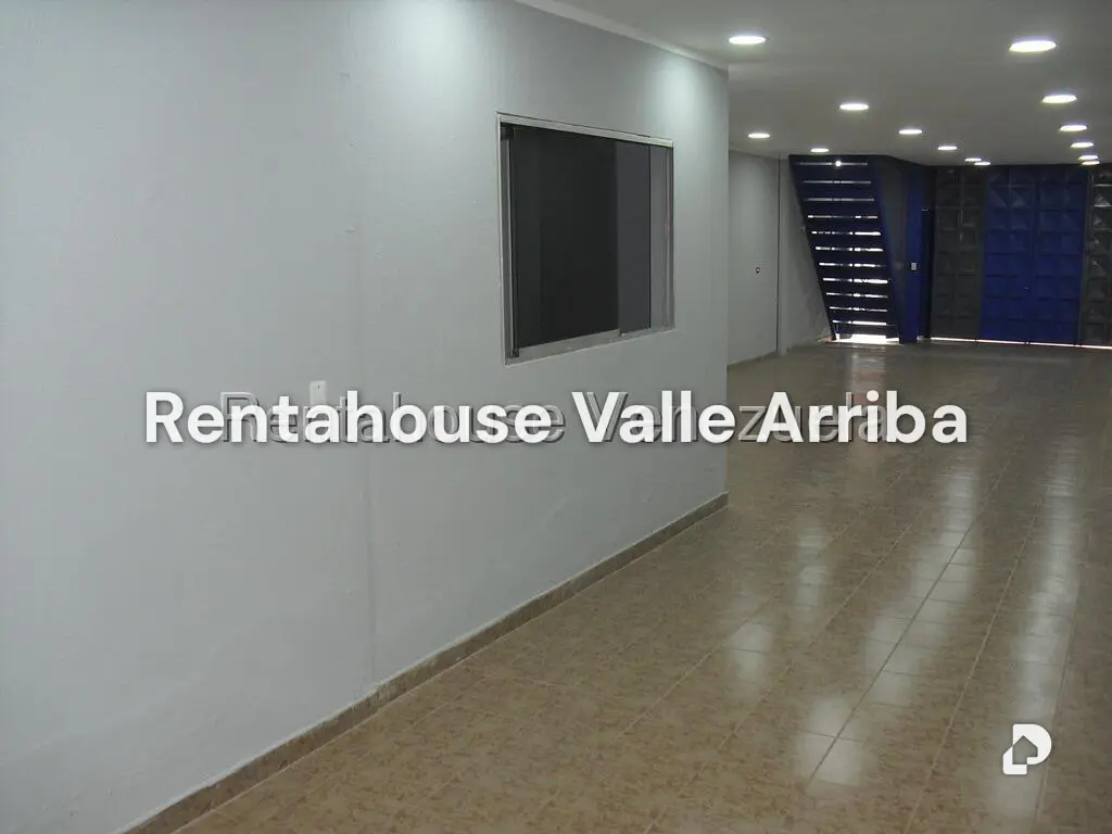 Local comercial en La Trinidad, Caracas – 10