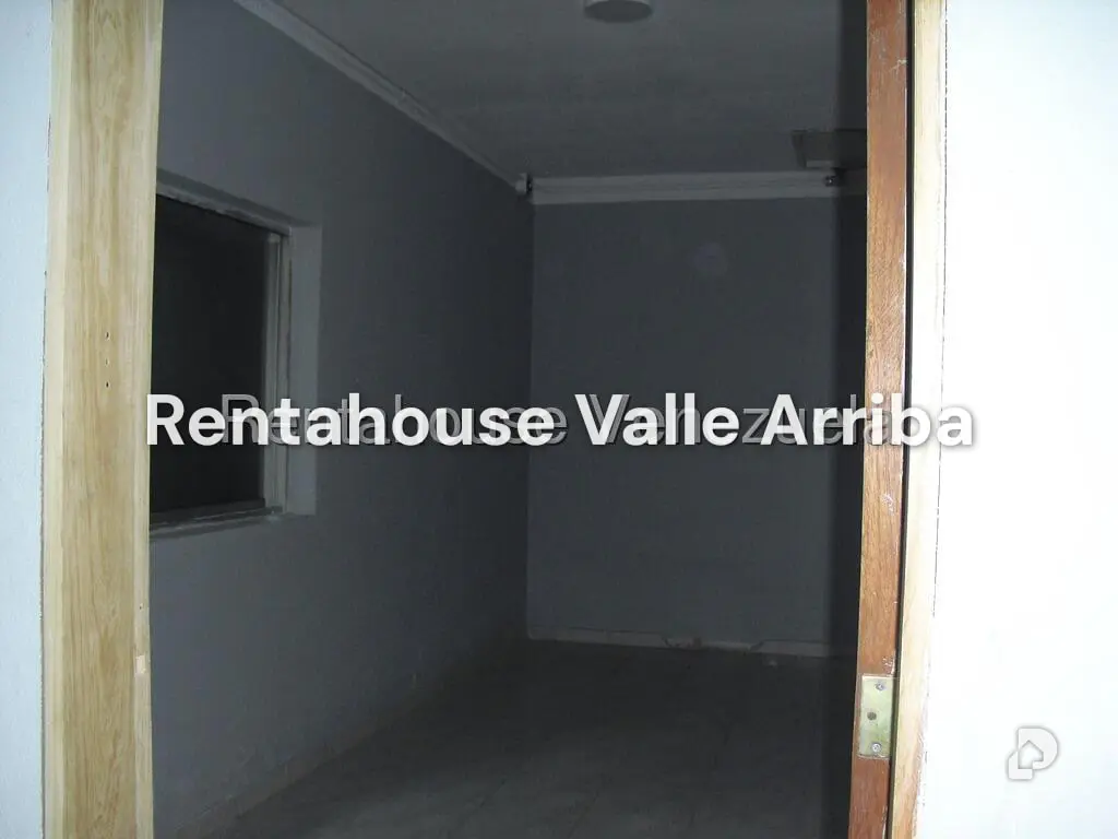 Local comercial en La Trinidad, Caracas – 5