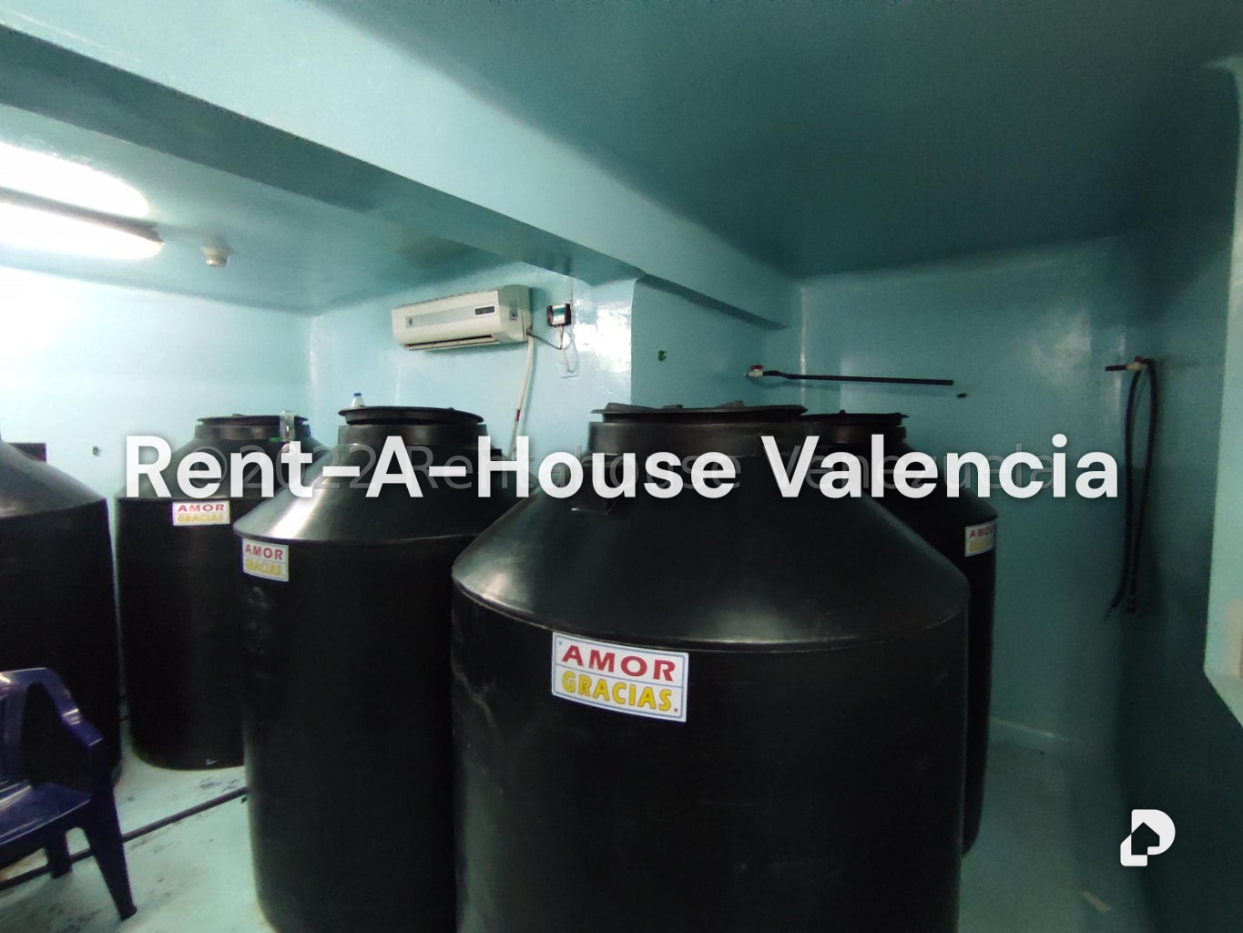 Commercial space in Parque Valencia, Valencia – 161