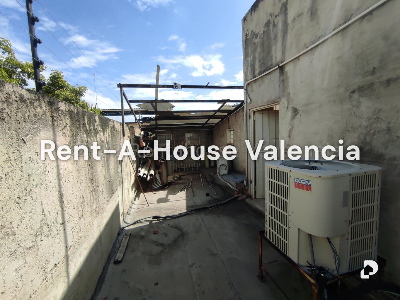 Commercial space in Parque Valencia, Valencia – 147