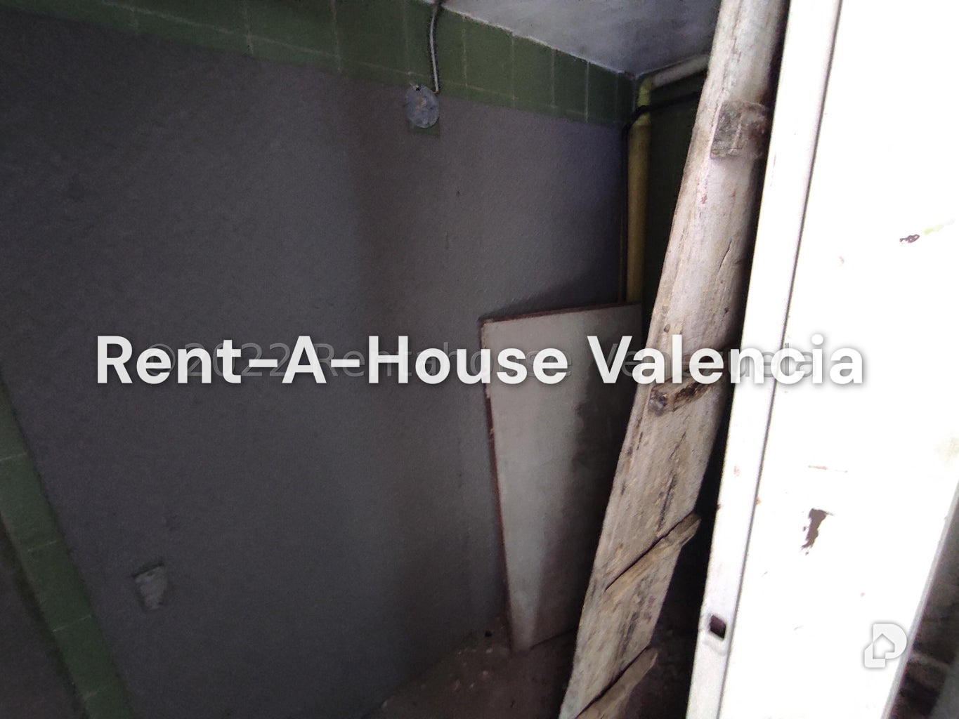 Commercial space in Parque Valencia, Valencia – 171