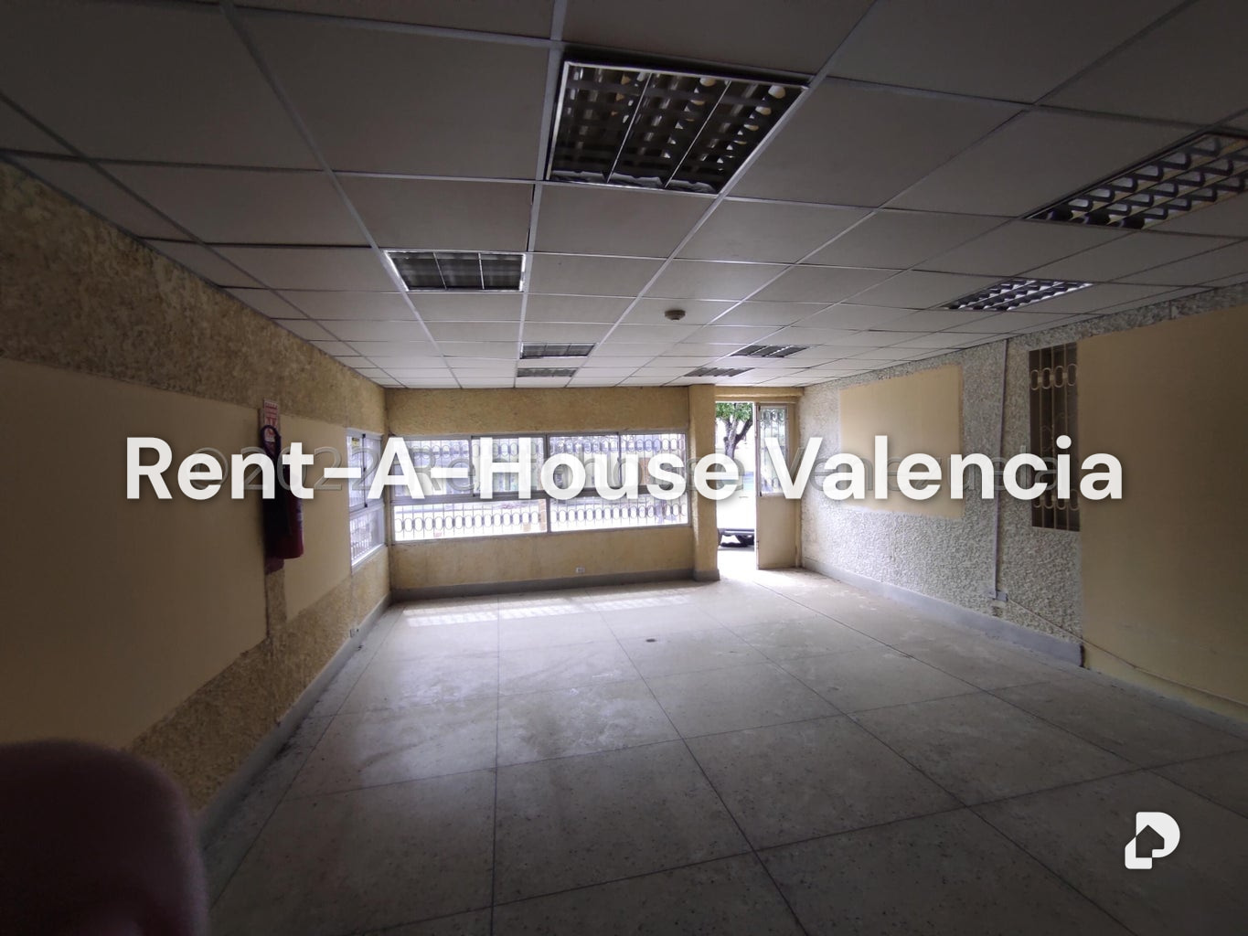 Commercial space in Parque Valencia, Valencia – 197