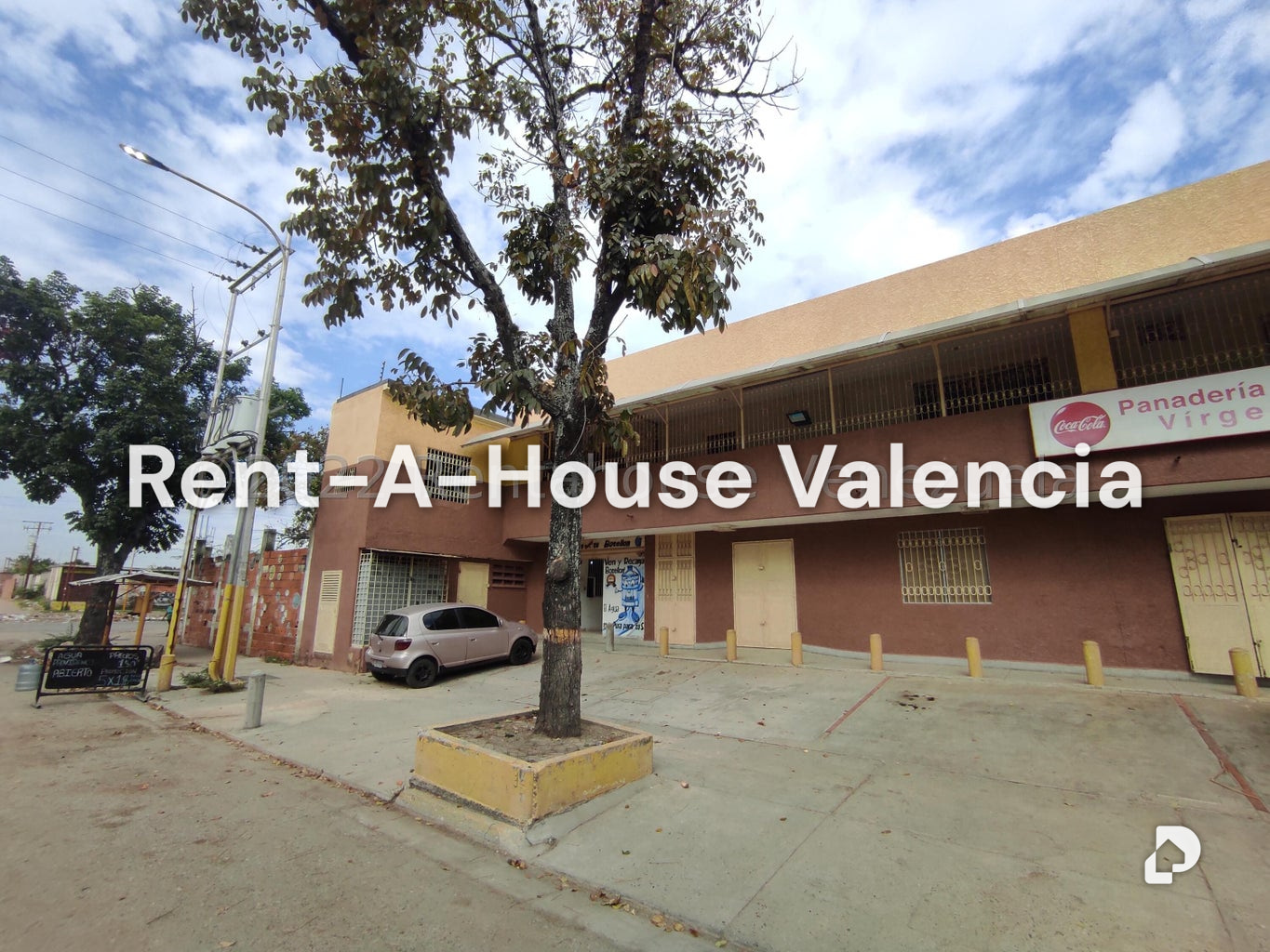 Commercial space in Parque Valencia, Valencia – 205