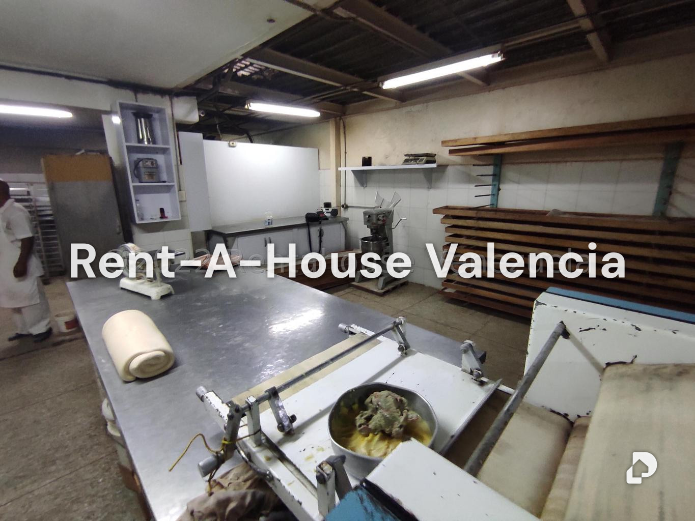 Commercial space in Parque Valencia, Valencia – 61