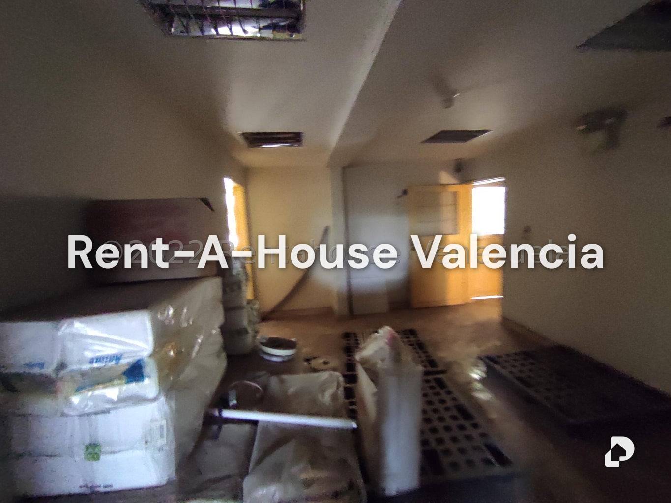 Commercial space in Parque Valencia, Valencia – 117
