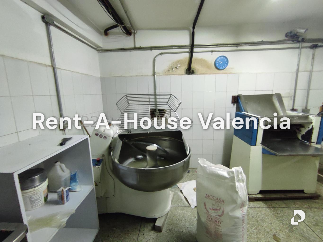 Commercial space in Parque Valencia, Valencia – 58