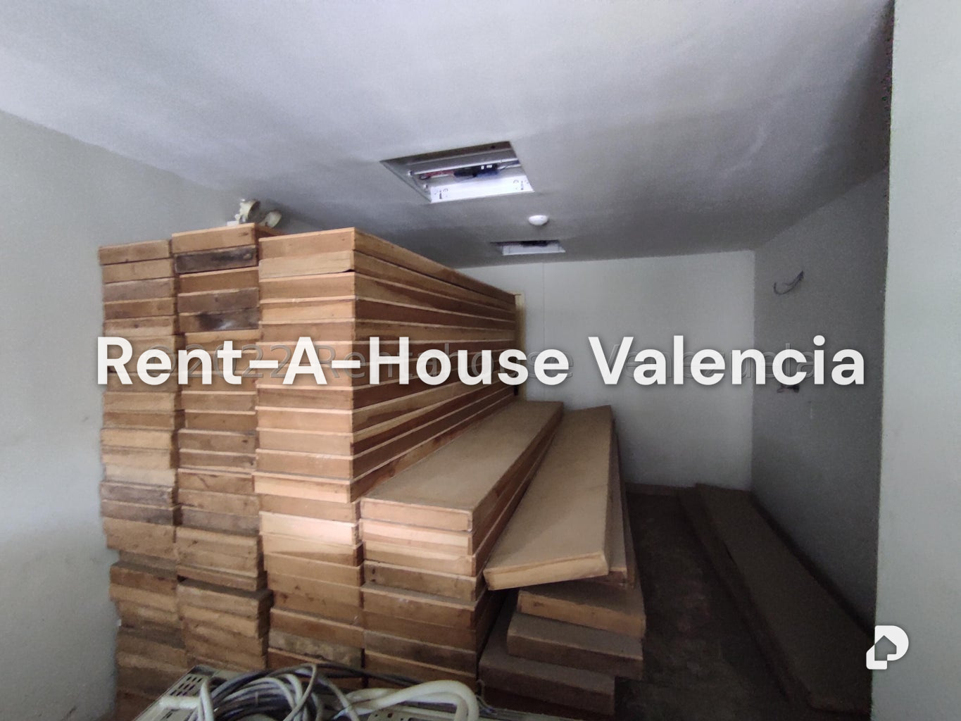 Commercial space in Parque Valencia, Valencia – 107