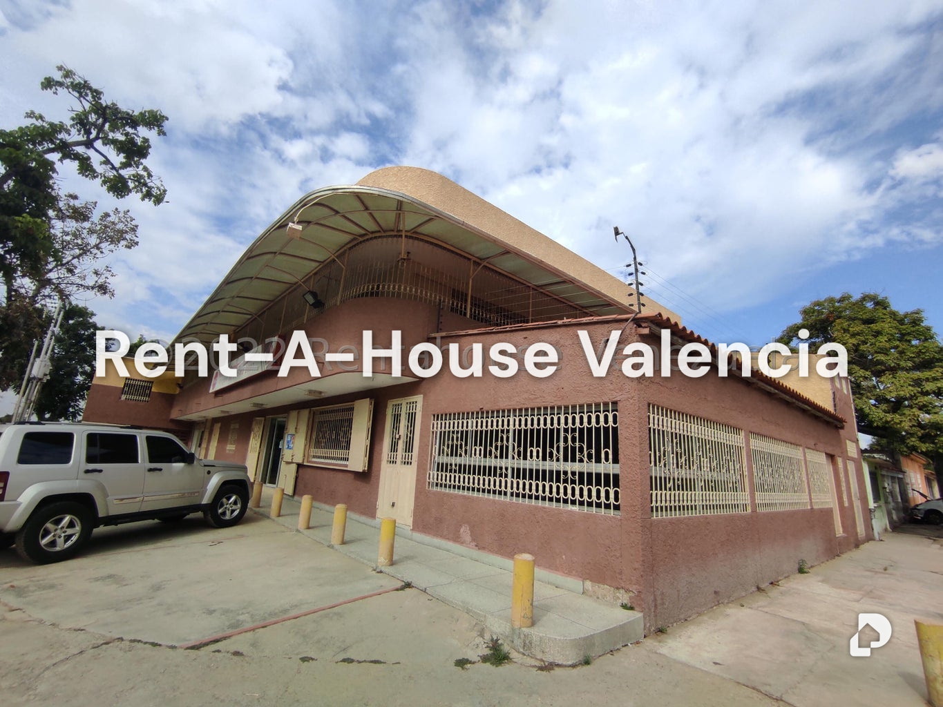 Commercial space in Parque Valencia, Valencia – 206