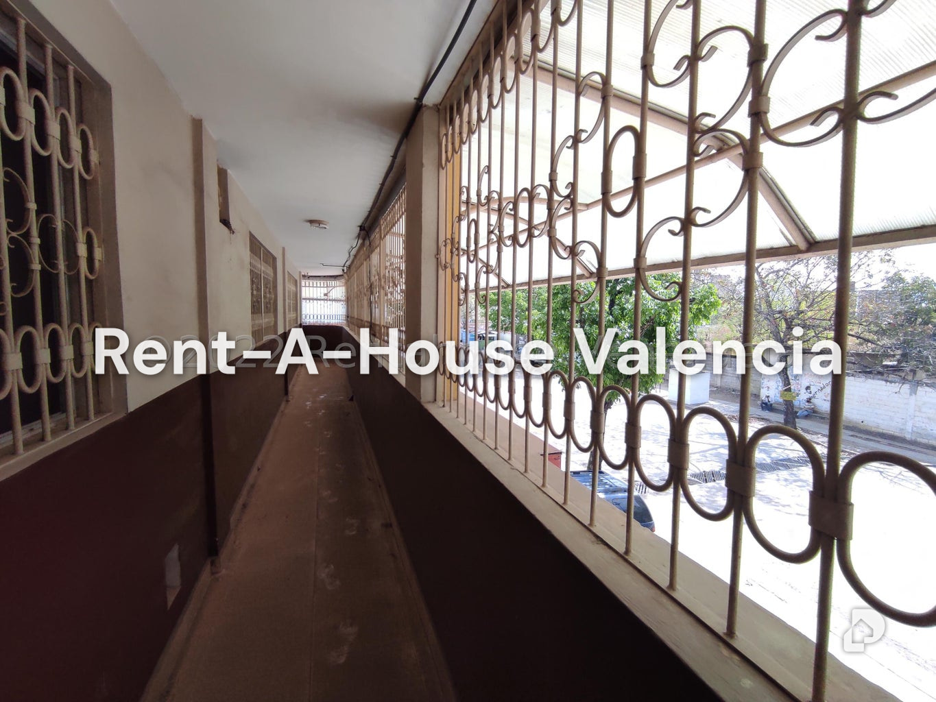 Commercial space in Parque Valencia, Valencia – 133