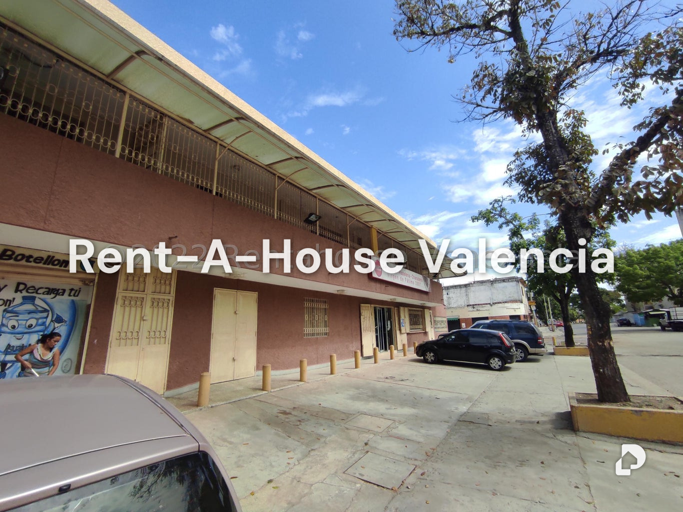 Commercial space in Parque Valencia, Valencia – 176