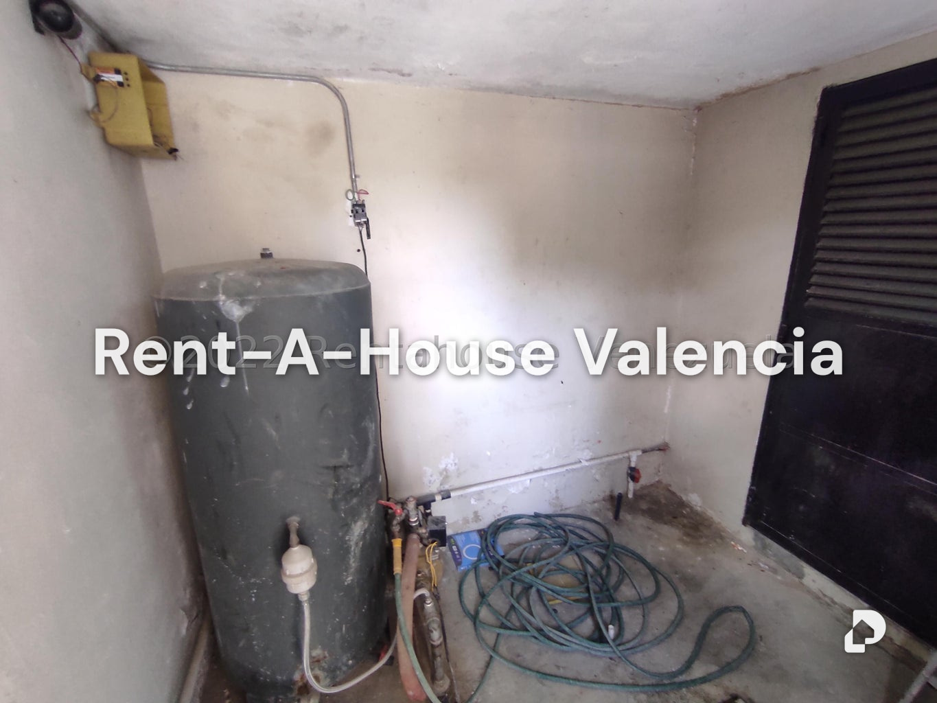 Commercial space in Parque Valencia, Valencia – 174