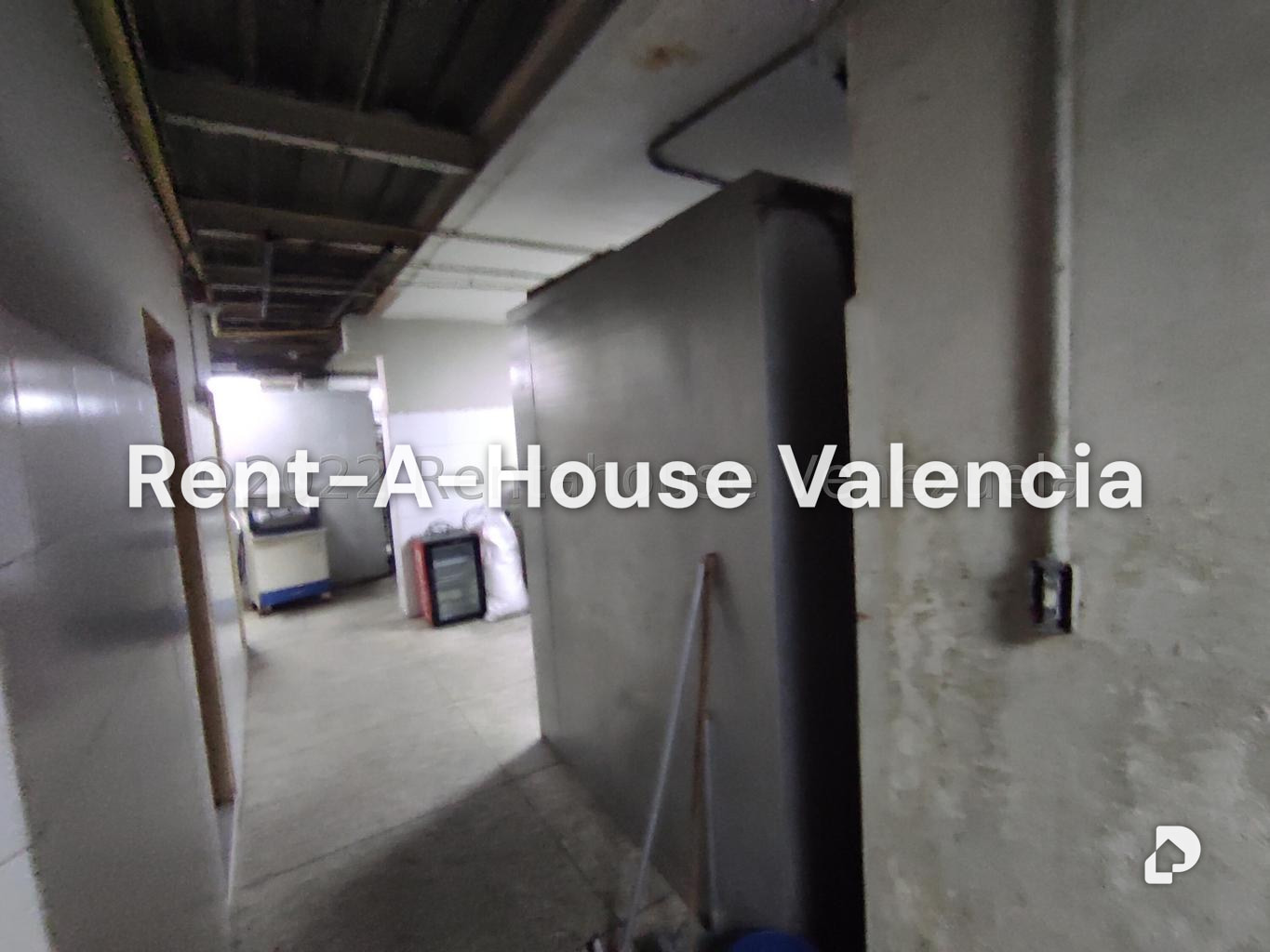 Commercial space in Parque Valencia, Valencia – 80
