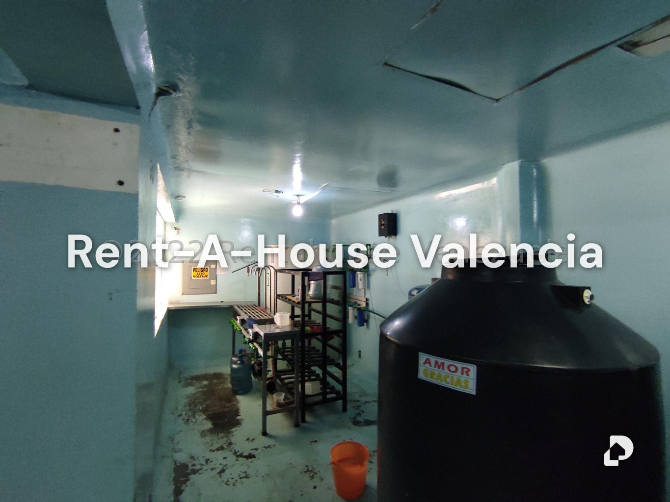 Commercial space in Parque Valencia, Valencia – 163