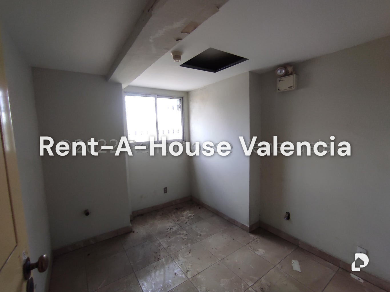 Commercial space in Parque Valencia, Valencia – 120
