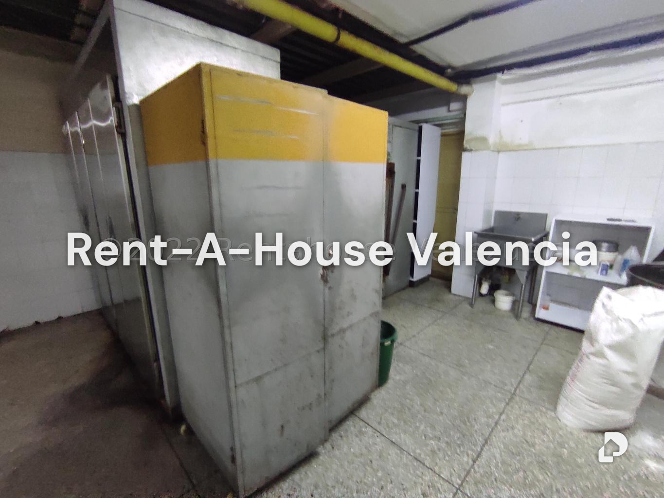 Commercial space in Parque Valencia, Valencia – 55