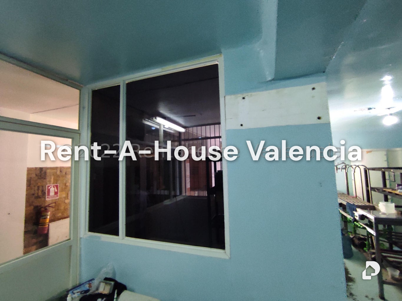 Commercial space in Parque Valencia, Valencia – 165