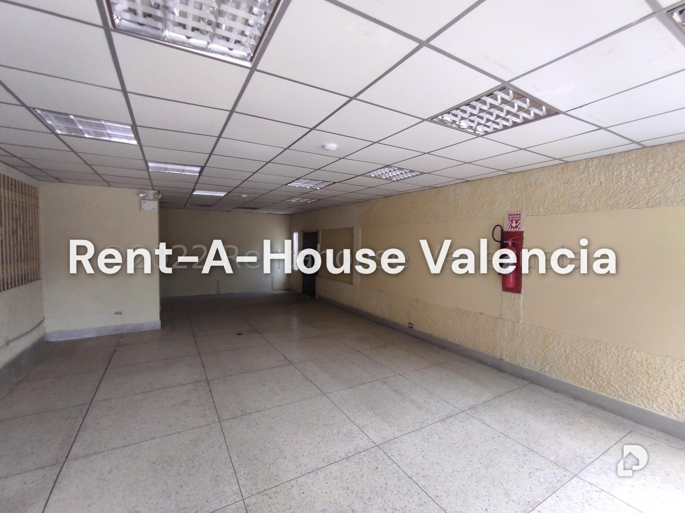 Commercial space in Parque Valencia, Valencia – 188