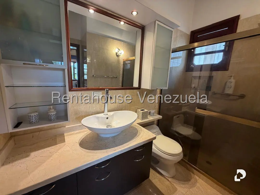 Casa en Los Samanes, Caracas – 8