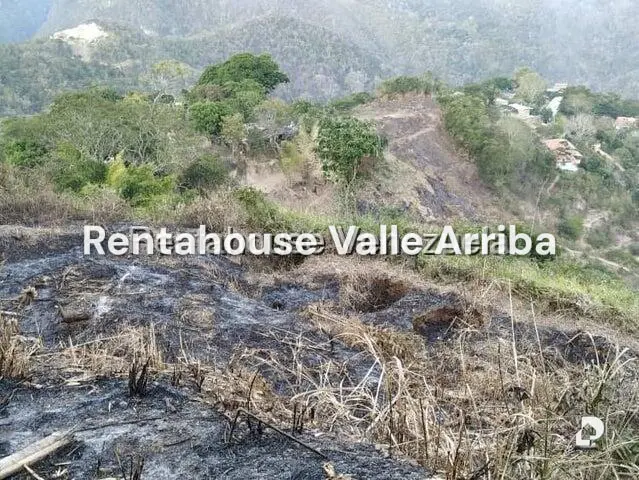 Land in Caicaguana, Caracas – 8