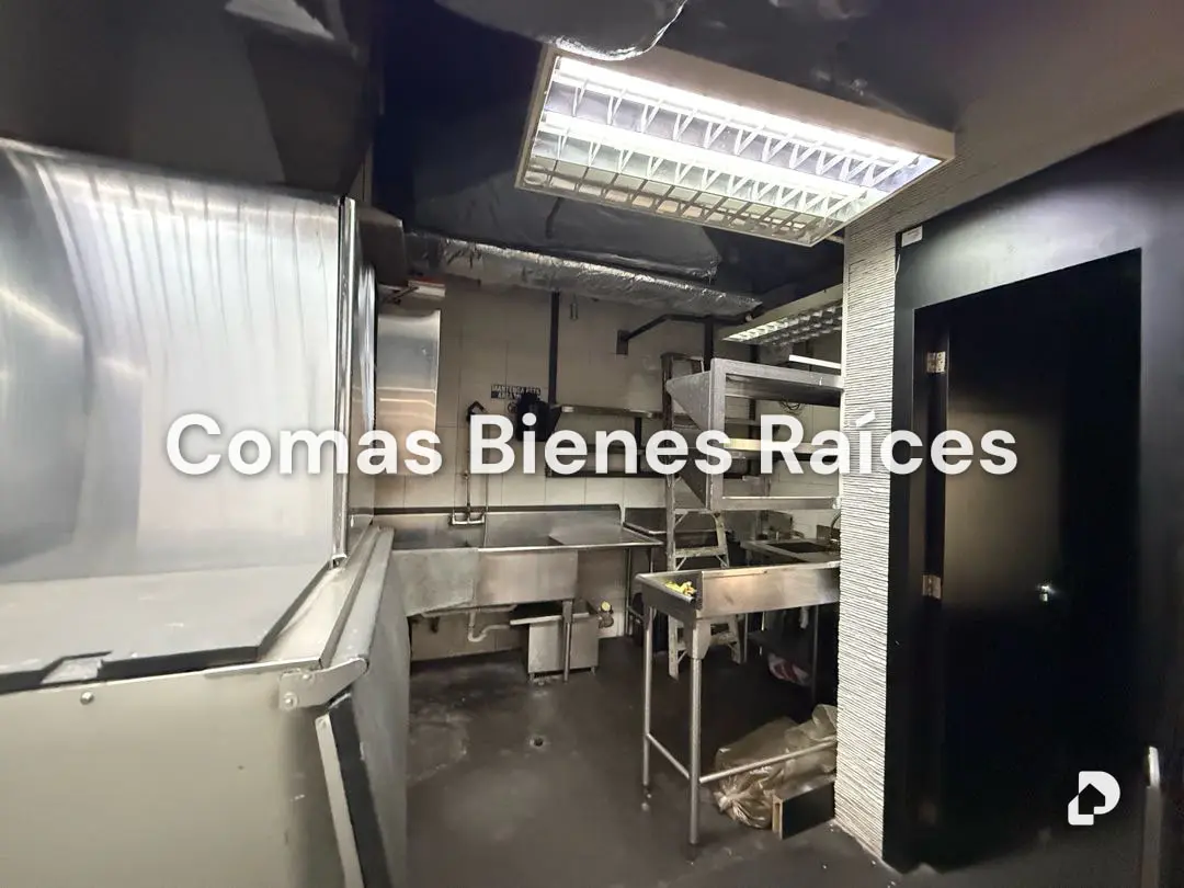 Commercial space in Chacao, Caracas – 13