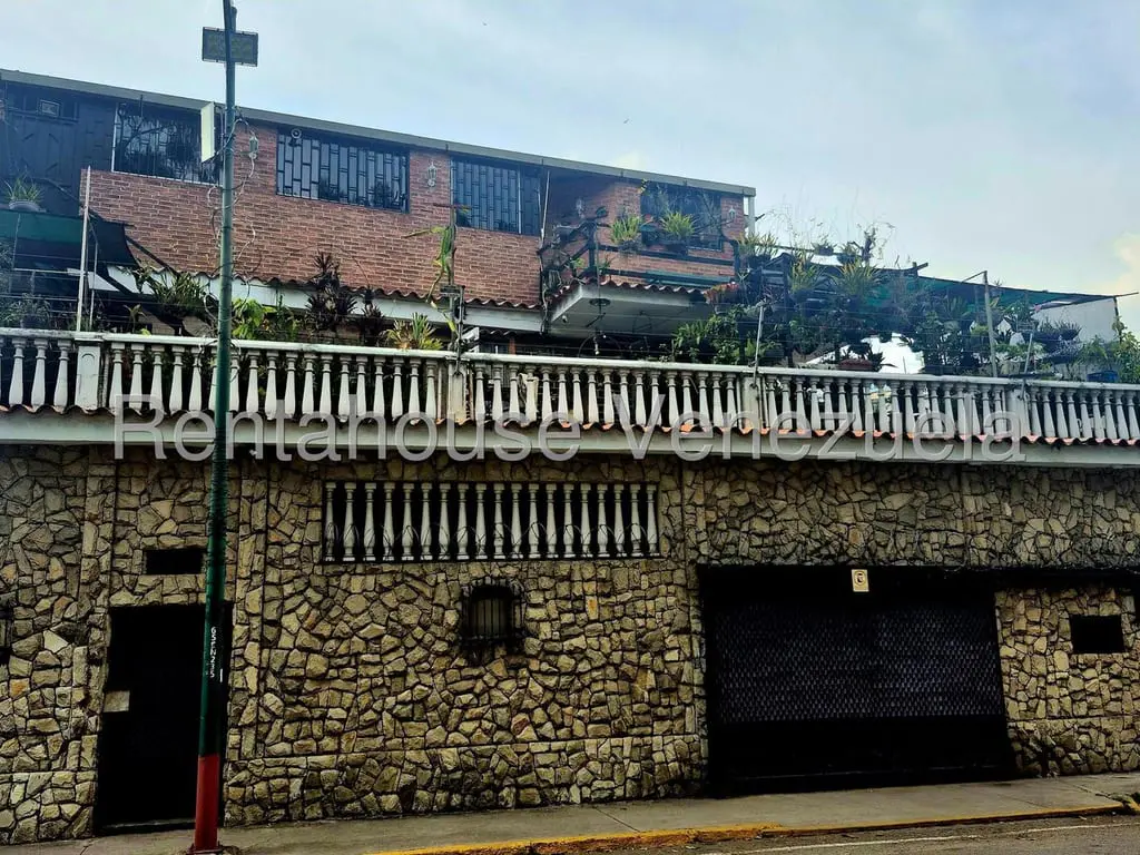 Casa en La California Sur, Caracas - 1