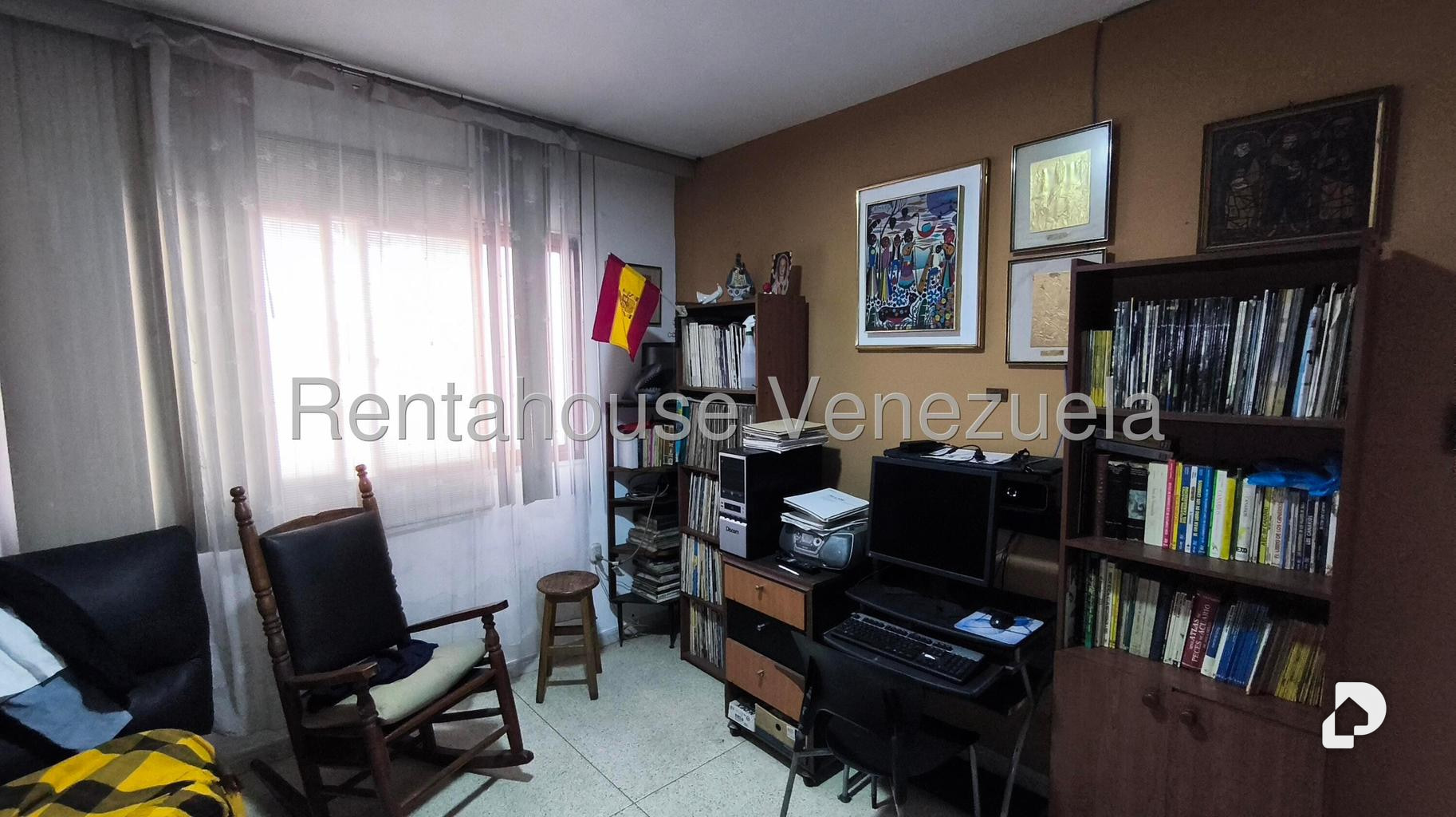 Casa en La California Sur, Caracas – 20