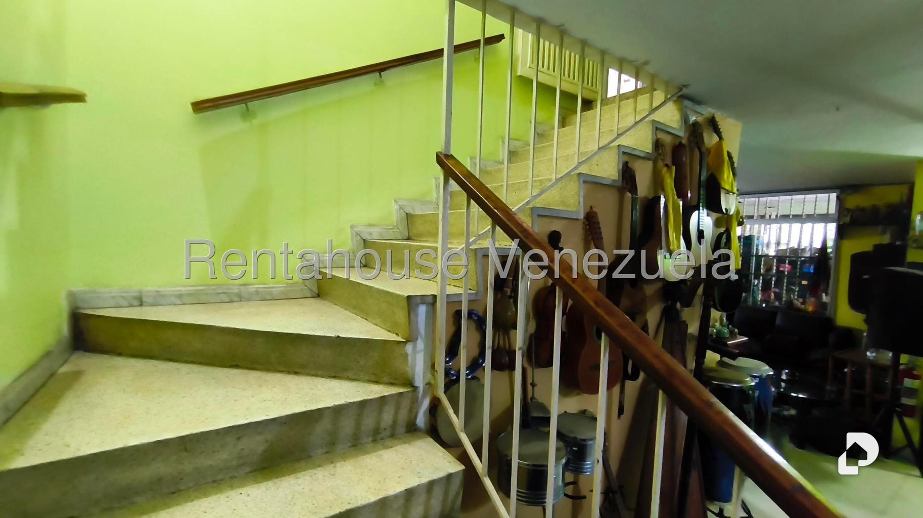 Casa en La California Sur, Caracas – 12