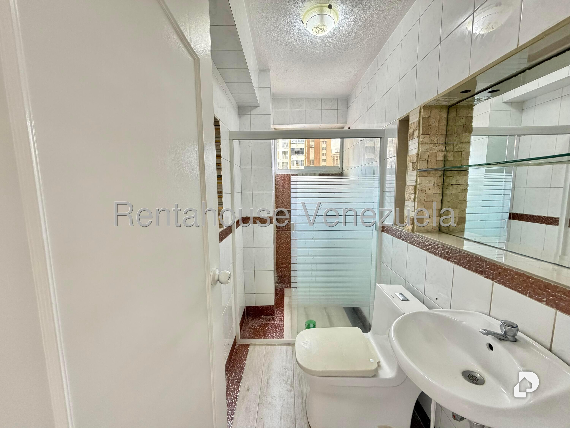 Apartamento en La Urbina, Caracas – 15