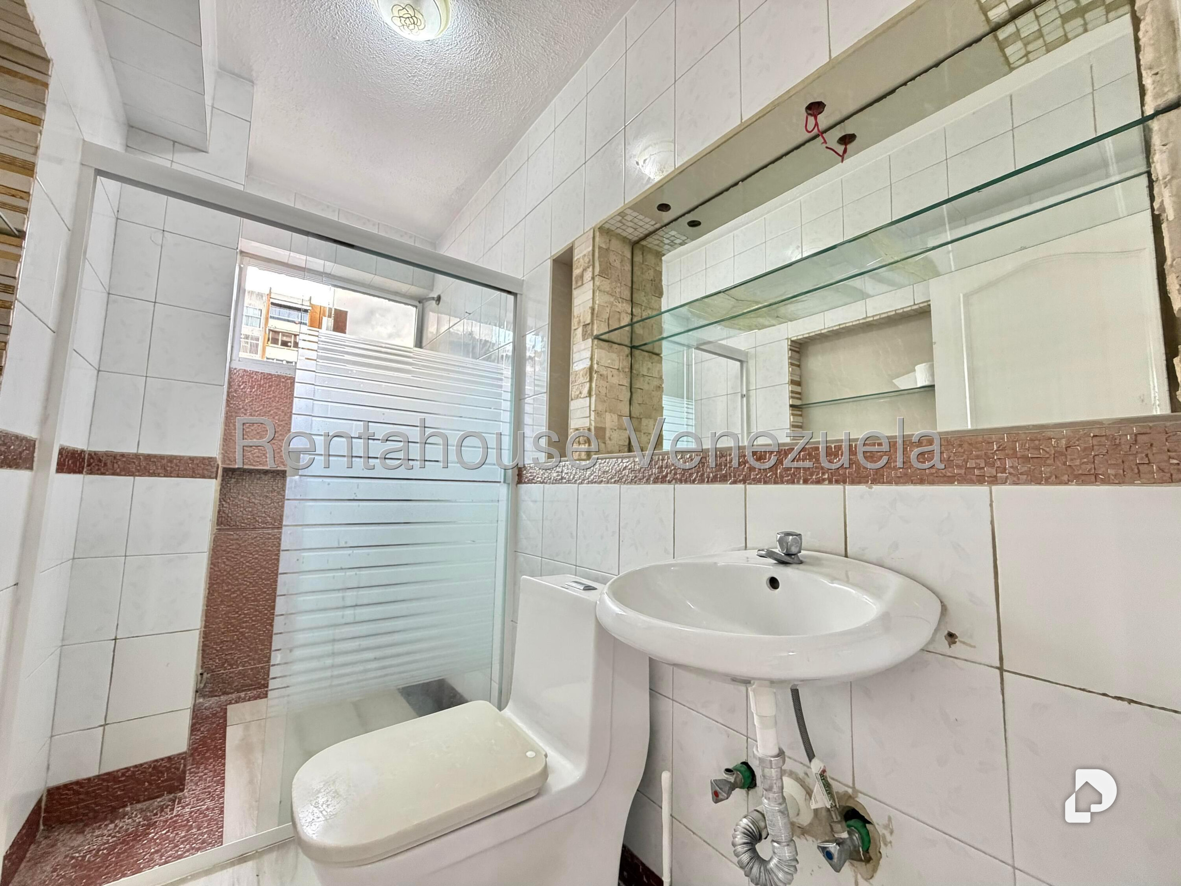 Apartamento en La Urbina, Caracas – 16