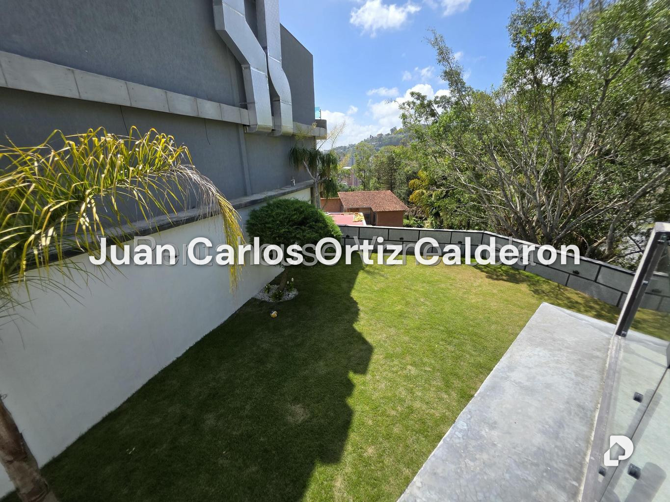 Casa en Los Naranjos (del Cafetal), Caracas – 27