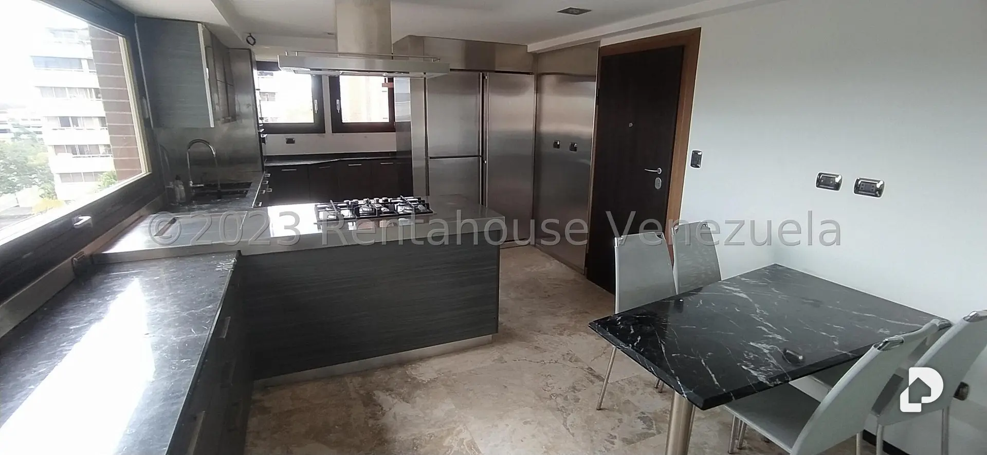 Apartamento en Colinas de Valle Arriba, Caracas – 11