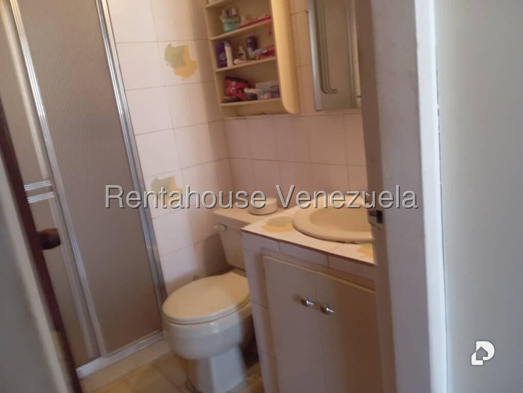 Apartamento en Parroquia Santa Rosalía, Caracas – 9