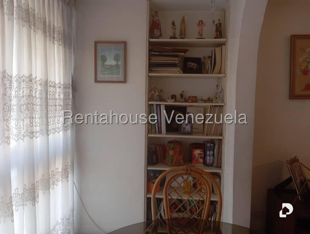 Apartamento en Parroquia Santa Rosalía, Caracas – 20