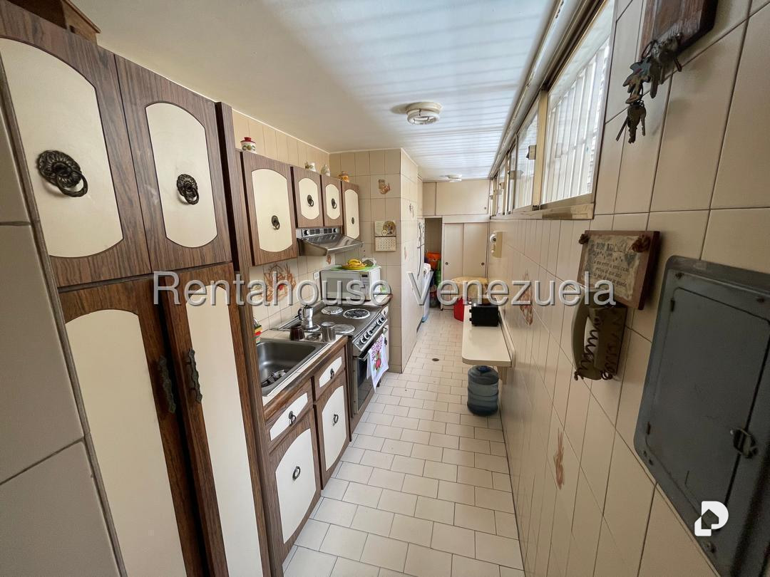 Apartamento en Parroquia Santa Rosalía, Caracas – 3