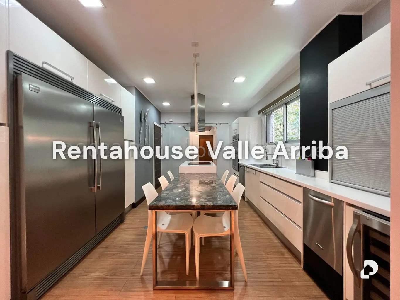 Apartamento en Campo Alegre, Caracas – 11