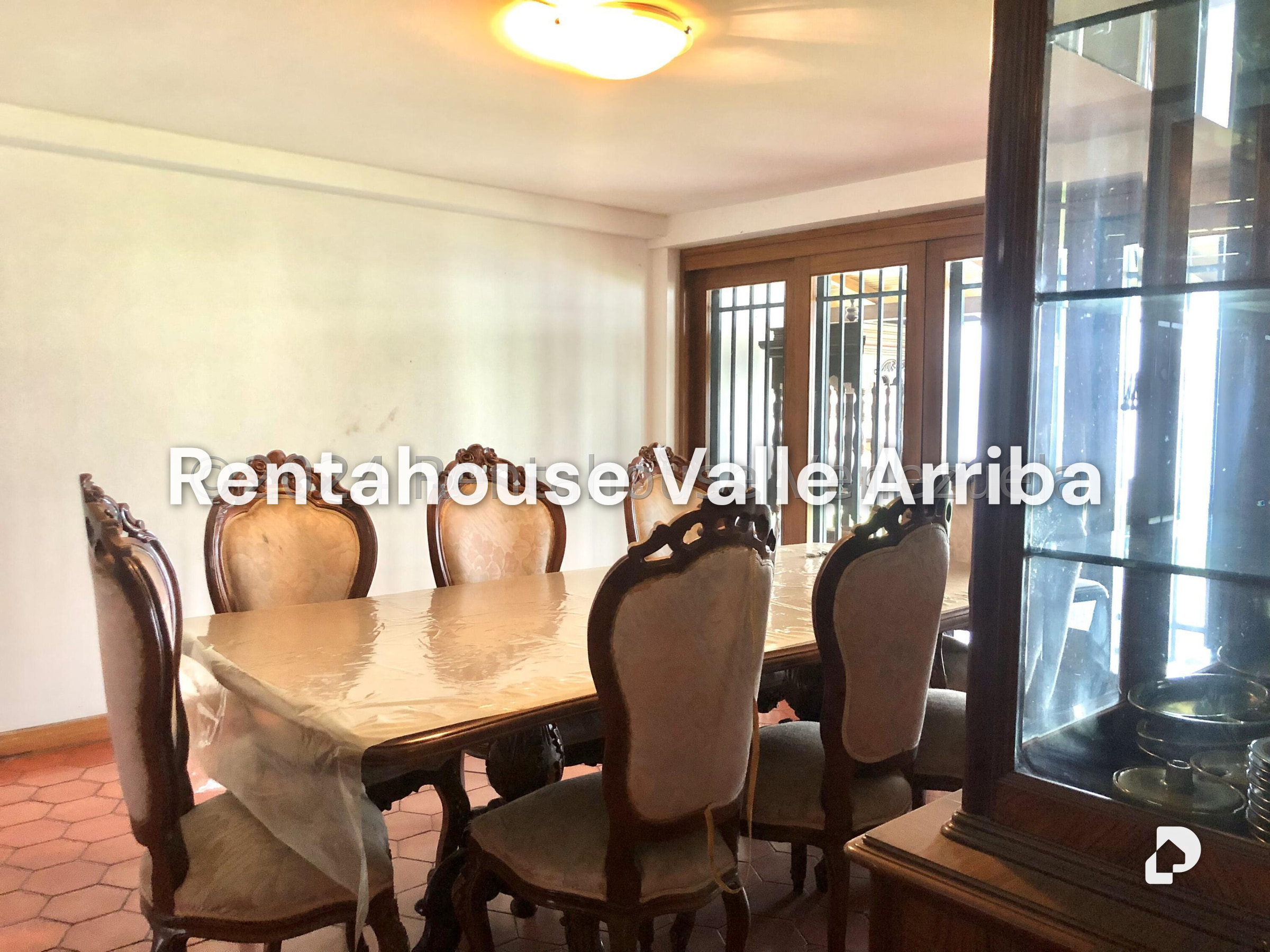 Casa en Cumbres de Curumo, Caracas – 7