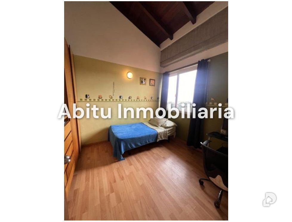 Apartamento en Oripoto, Caracas – 12