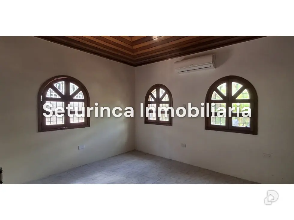 House in Alta Florida, Caracas – 17